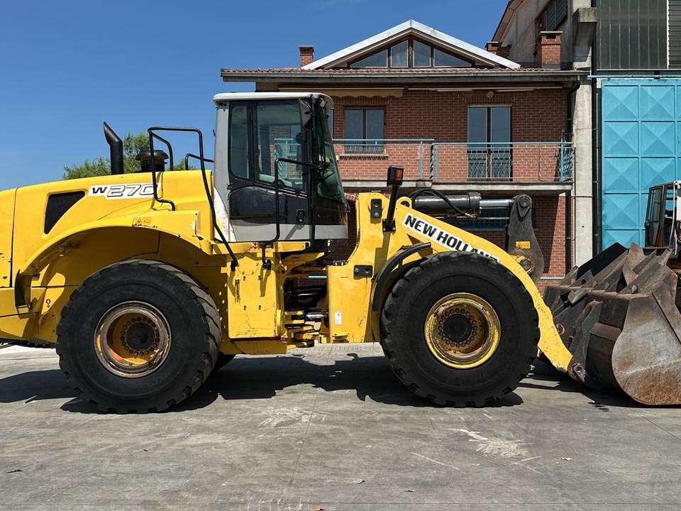 New Holland W271 Photo 21