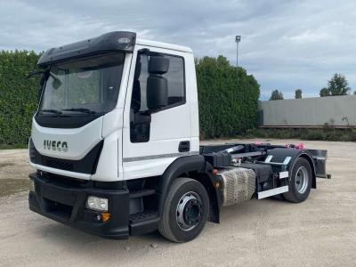 Iveco EUROCARGO 120E25 SCARRABILE sold by Aurora Srl