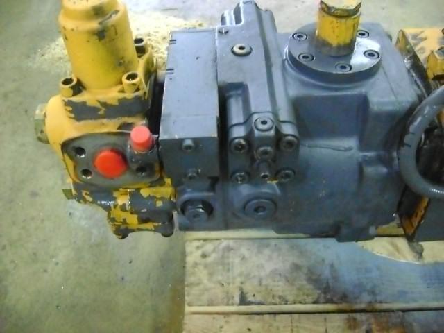 Turntable rotation motor for Liebherr 902 Photo 2