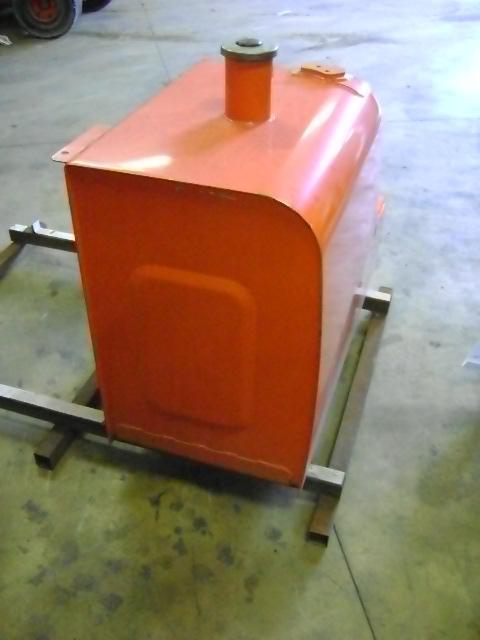Diesel tank for Hitachi ZX 240 sold by PRV Ricambi Srl (Ad code 