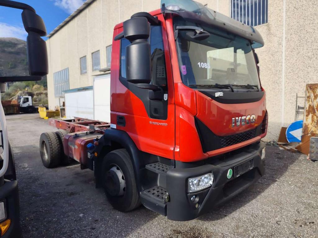 Iveco EUROCARGO 150-280 Photo 10
