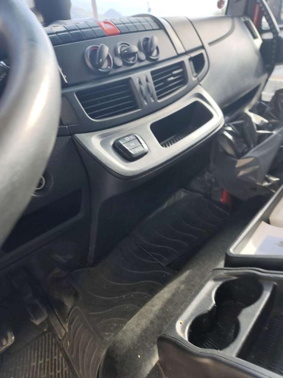 Iveco EUROCARGO 150-280 Photo 7
