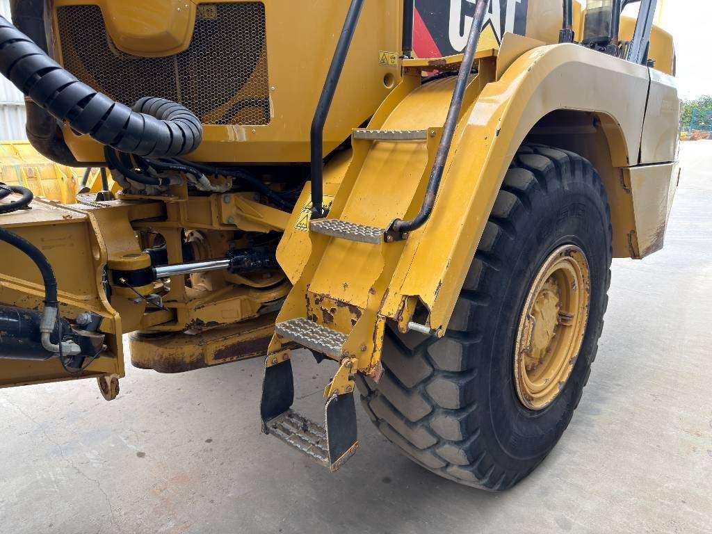 Caterpillar 730C Photo 15