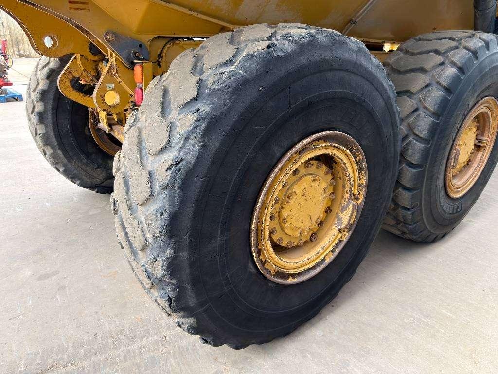 Caterpillar 730C Photo 21