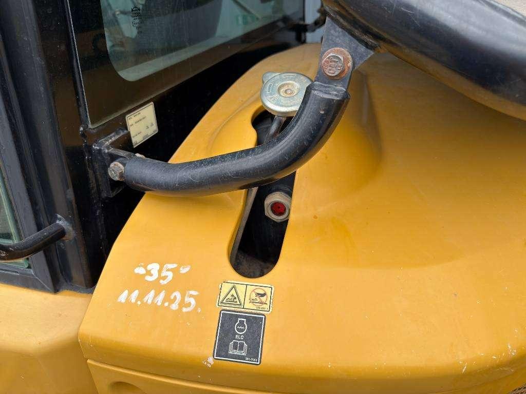 Caterpillar 730C Photo 24