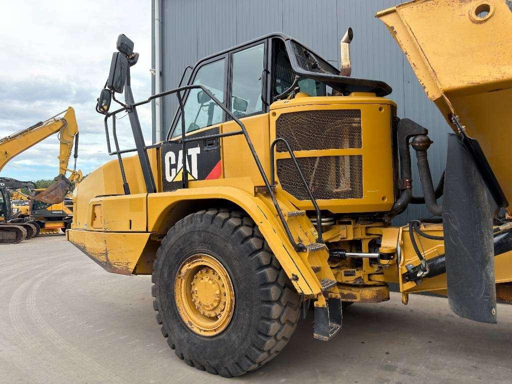 Caterpillar 730C Photo 7