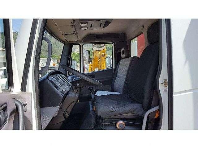 Nissan atleon 56.15 Photo 4