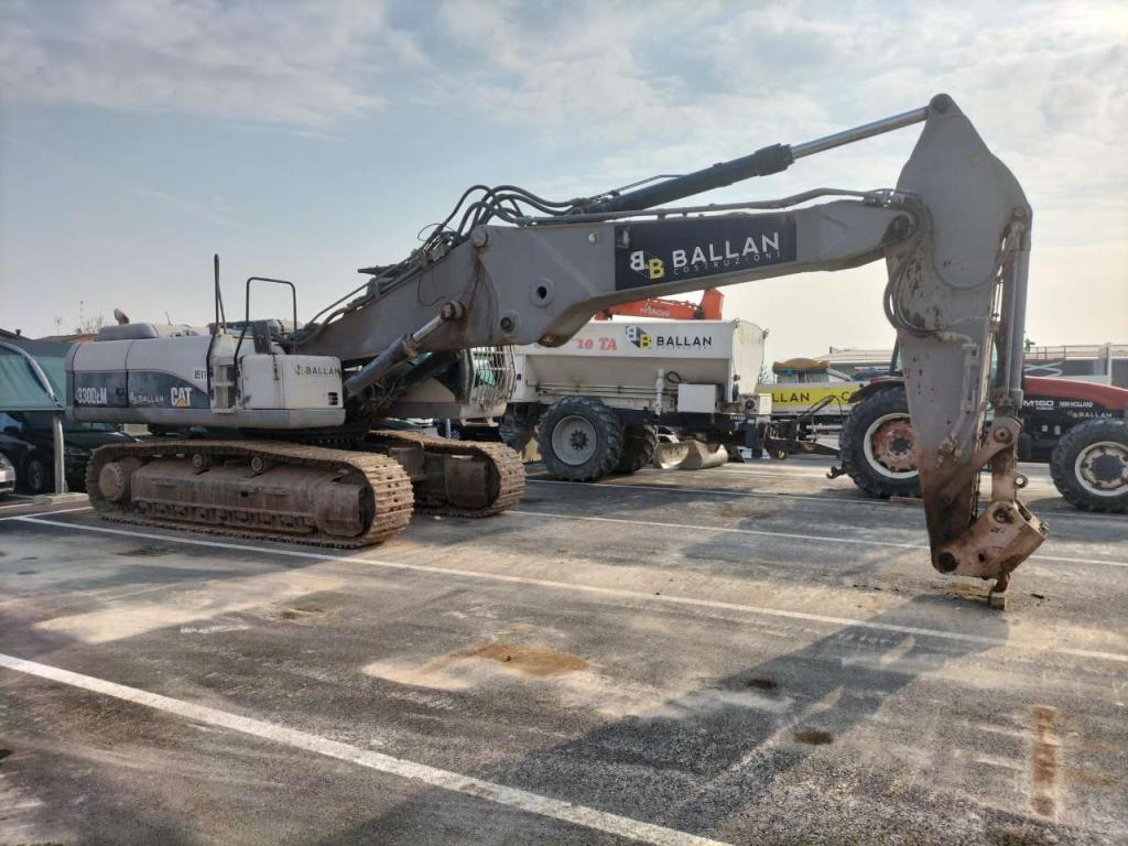 Caterpillar 330 DL Photo 5