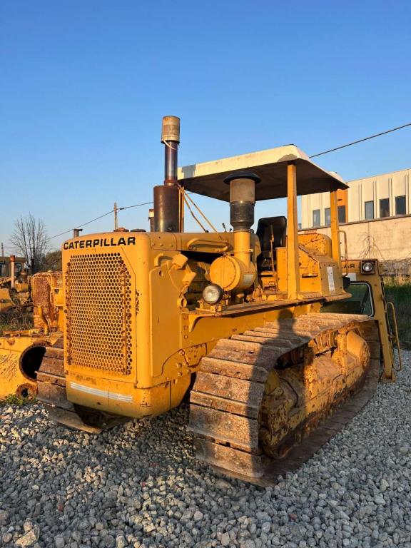 Caterpillar D6D SA VHP Photo 2