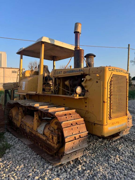 Caterpillar D6D SA VHP Photo 3