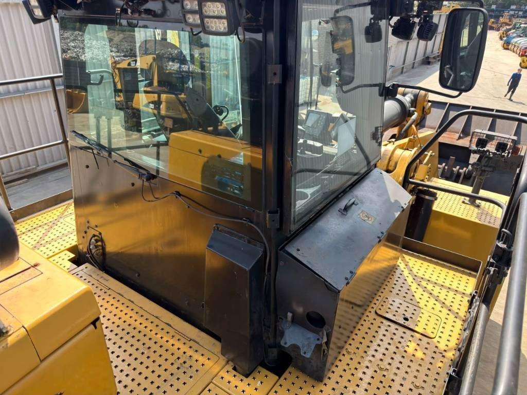 Caterpillar 988K Photo 12