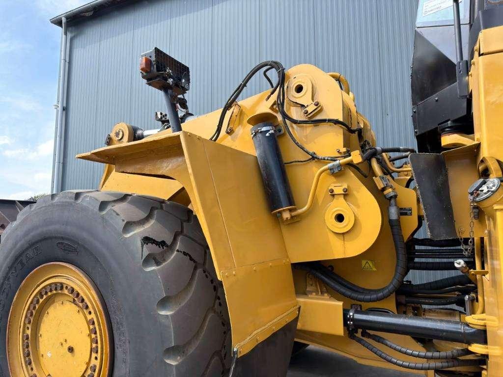 Caterpillar 988K Photo 18