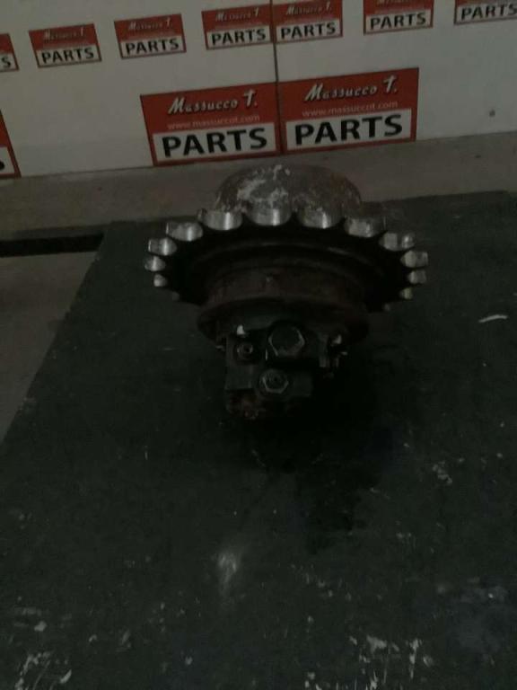 Translation motor for Neuson 3402 Photo 2