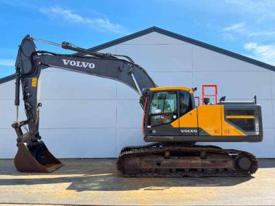 Volvo EC250EL - Hammer Lines / Quick Coupler sold by Boss Machinery