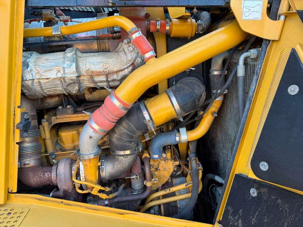 Caterpillar D8T LGP - GERMAN / Top Condition! Photo 27