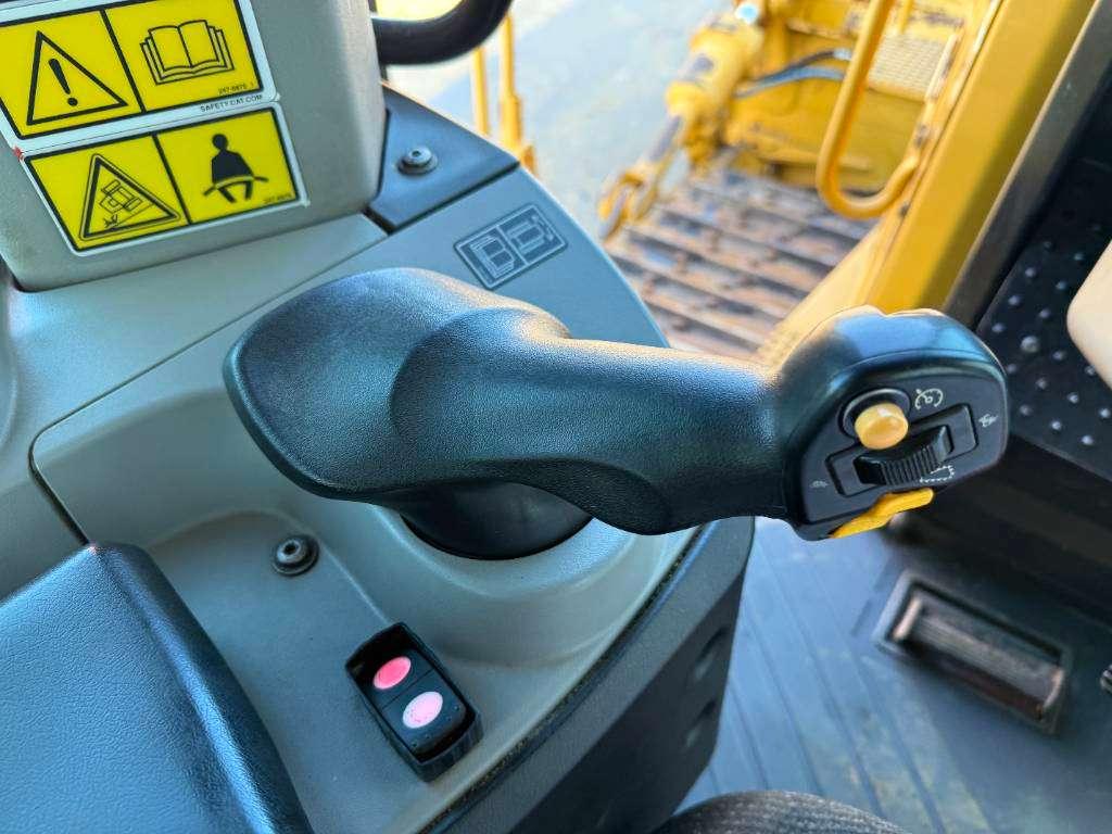 Caterpillar D8T LGP - GERMAN / Top Condition! Photo 9