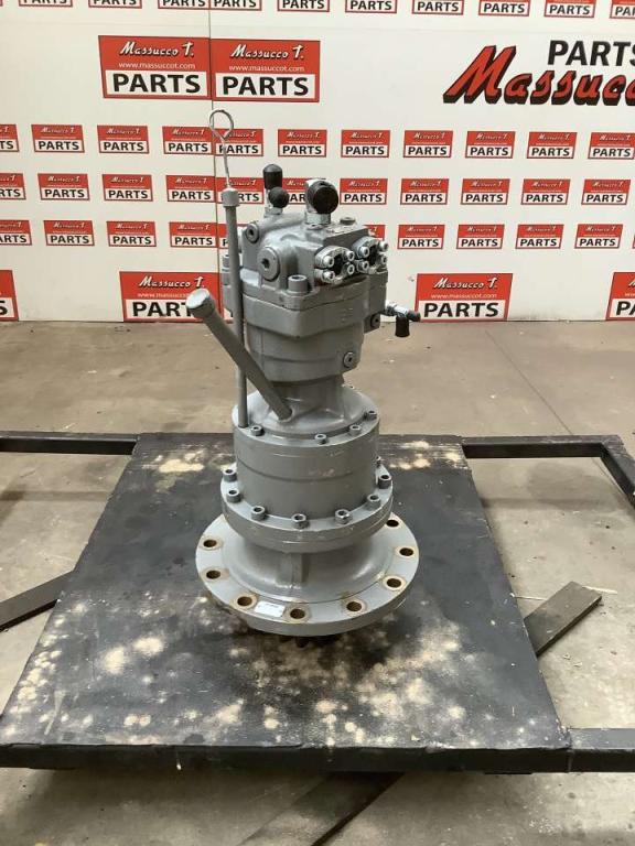 Swing motor for Hitachi ZX135 US-7 Photo 1