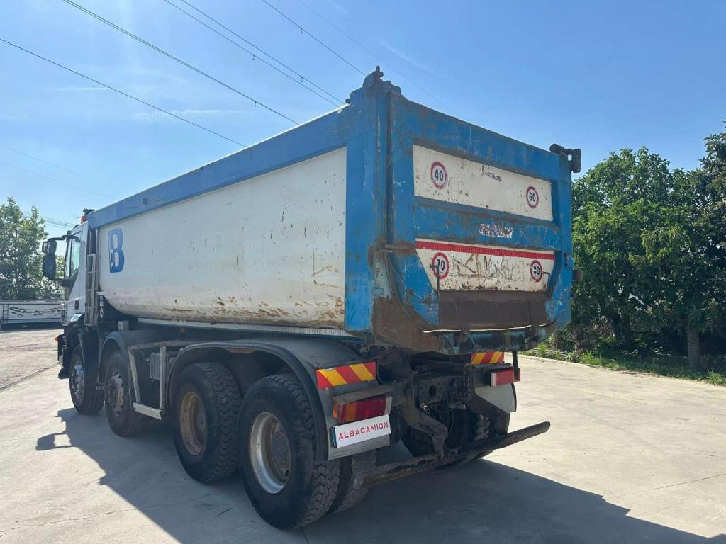 Iveco Trakker Photo 4