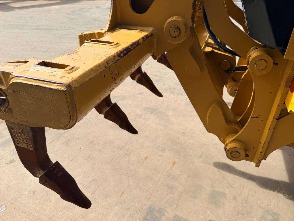 Caterpillar 140M2 Photo 28