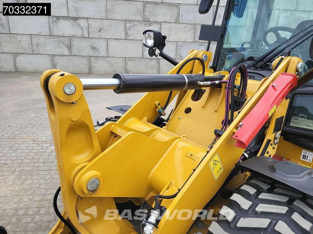 Caterpillar 906 - 14A A/C - EPA Photo 13