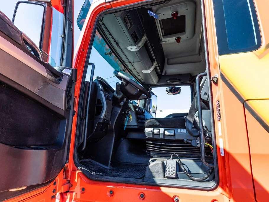 Man TGX 18.440 XLX BLS + KIPHYDR. Photo 16