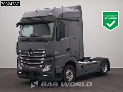 Mercedes-Benz Actros 1851 4X2 BigSpace Retarder 2xTanks ACC sold by BAS World B.V.