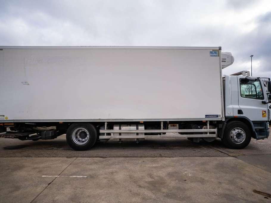 Daf CF 75.310 THERMO KING DHOLLANDIA Photo 3