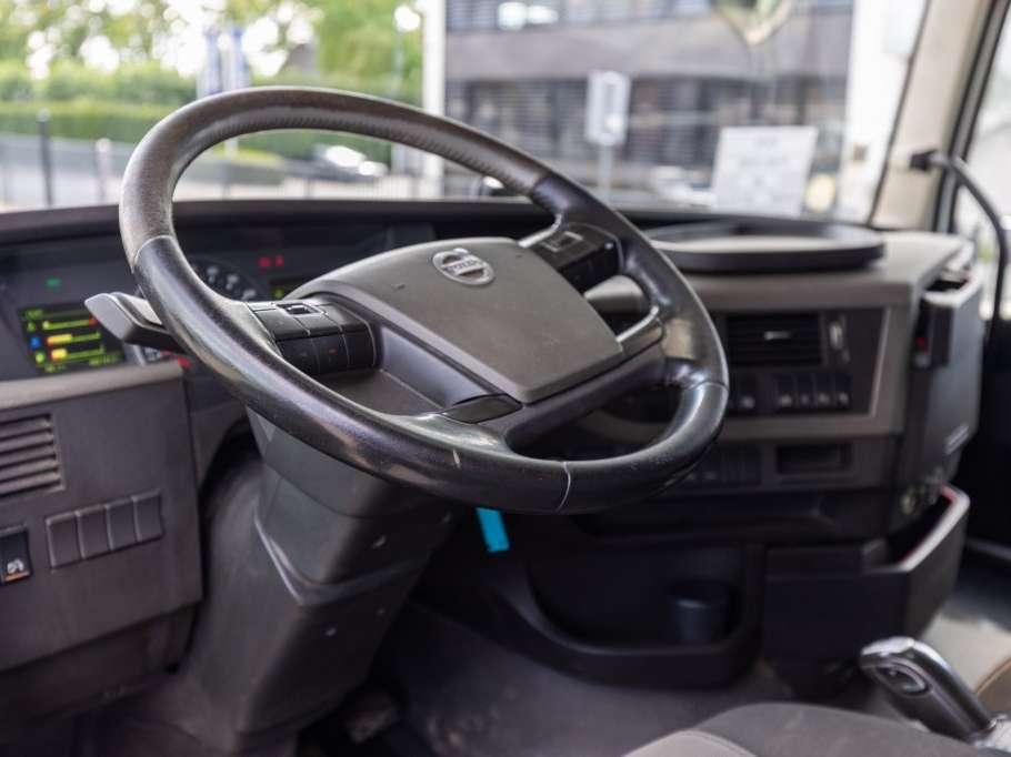 Volvo FH500+HYDR Photo 14