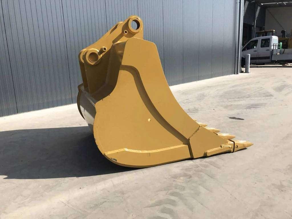 Caterpillar 326D2 Photo 4