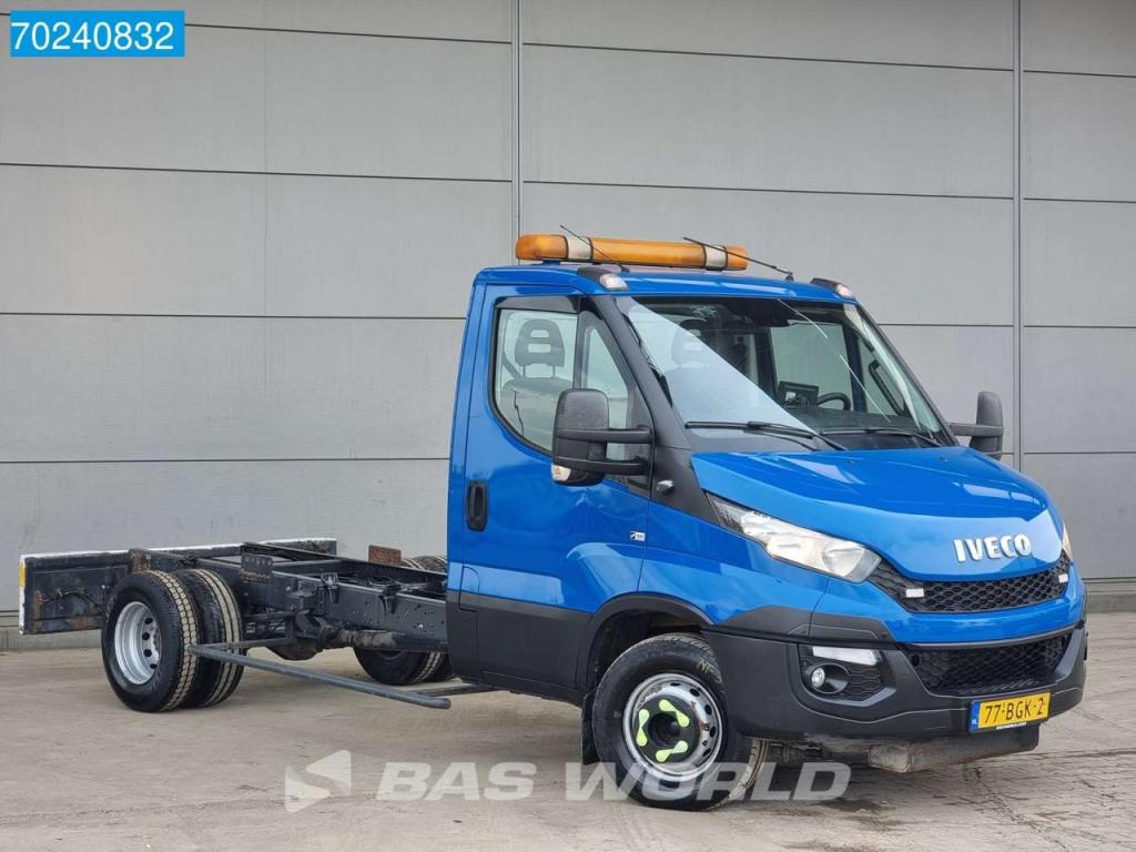 Iveco Daily 70C21 3.0L 210PK 375cm wheelbase Luchtvering Chassis Cabine Fahrgestell Platform Airco Cruise Photo 5