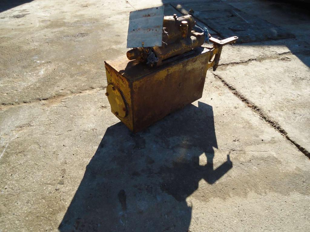 Hydraulic distributor for Fiat AD7 Photo 4