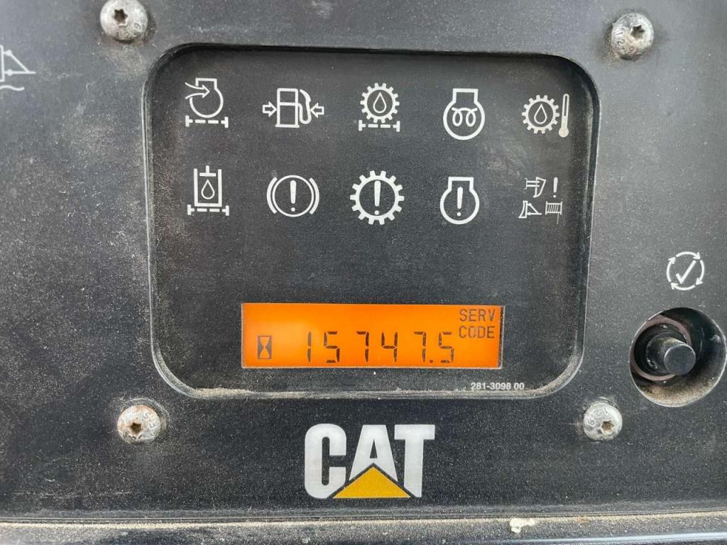 Caterpillar D6T LGP Photo 21
