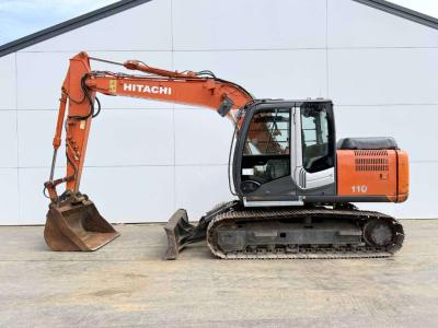 Hitachi ZX110-3 - Hammer Lines / Quick Coupler sold by Boss Machinery