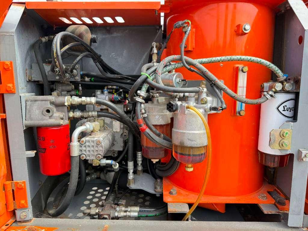 Hitachi ZX110-3 - Hammer Lines / Quick Coupler Photo 27