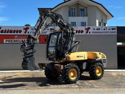 Mecalac 10MSX 4X4 sold by Massucco T. Srl