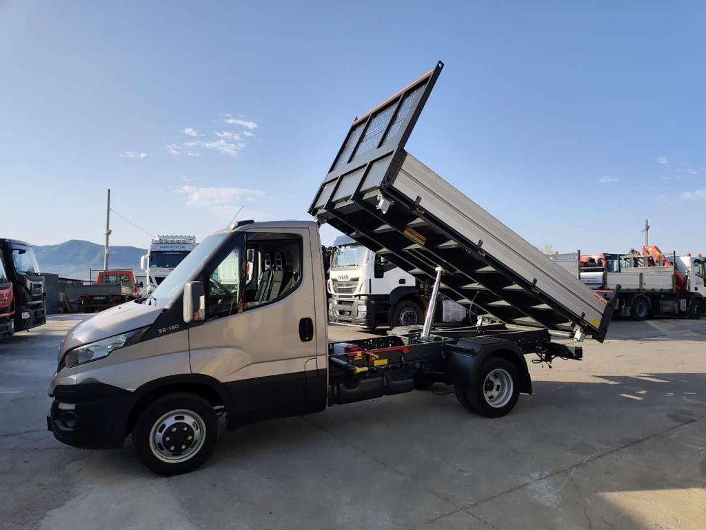 Iveco DAILY 35-130 Photo 7