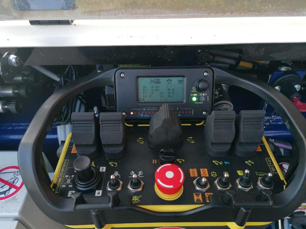 Cela Spyder DT28 Photo 18