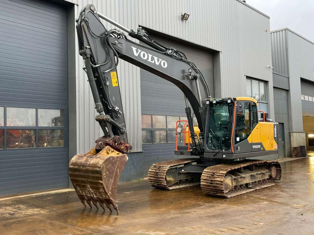 Volvo EC160ENL Photo 3
