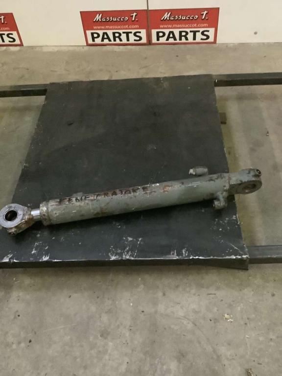 Penetration piston for Neuson 3402 Photo 1