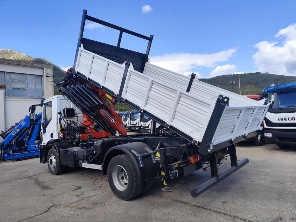Iveco EUROCARGO 160-250 Photo 11