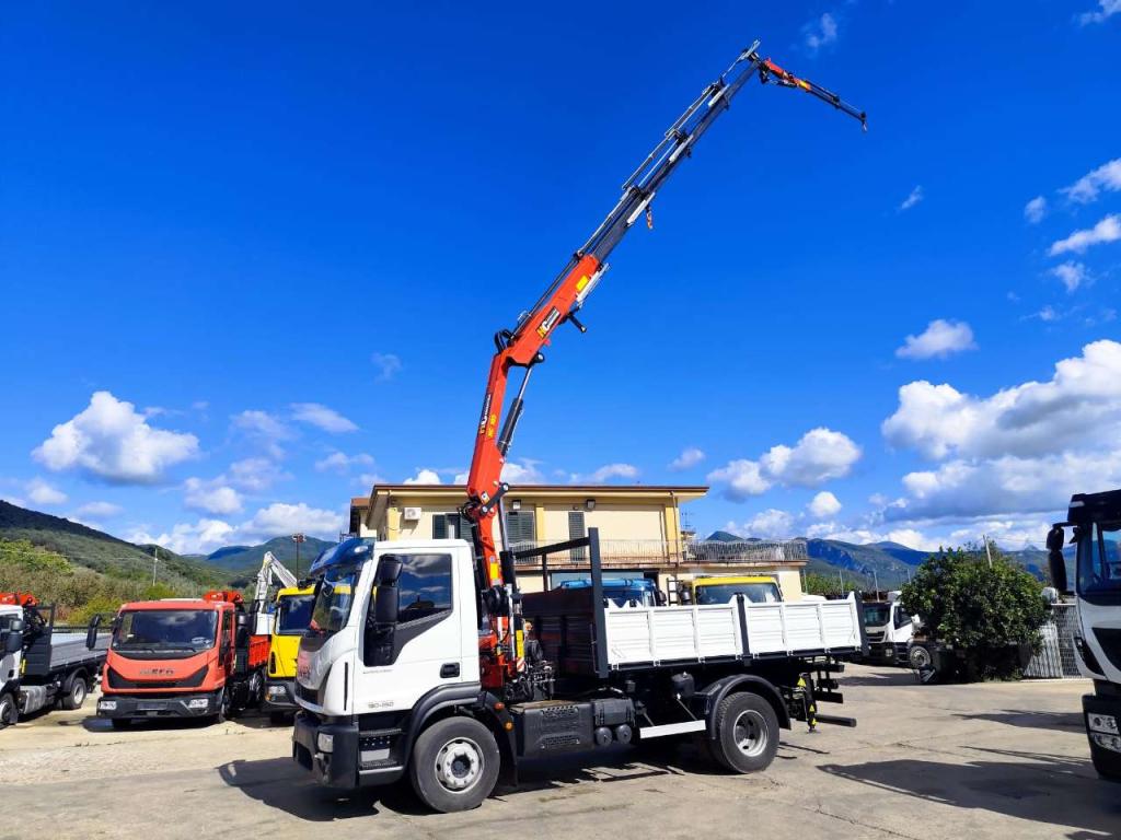 Iveco EUROCARGO 160-250 Photo 4