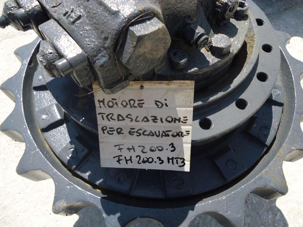 Translation motor for Fiat Hitachi FH200.3 - FH200.3 MT3 Photo 1
