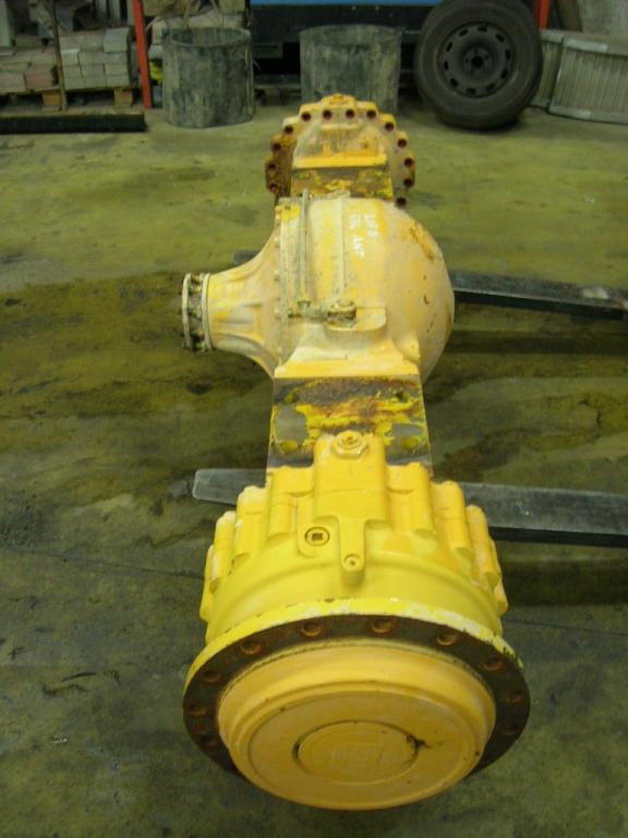 Front axle for Liebherr 554 Photo 1