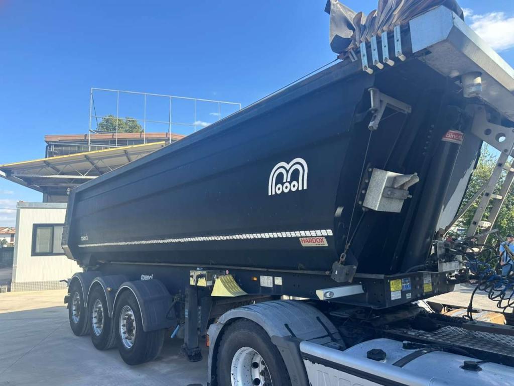 Iveco Stralis 500 Photo 8