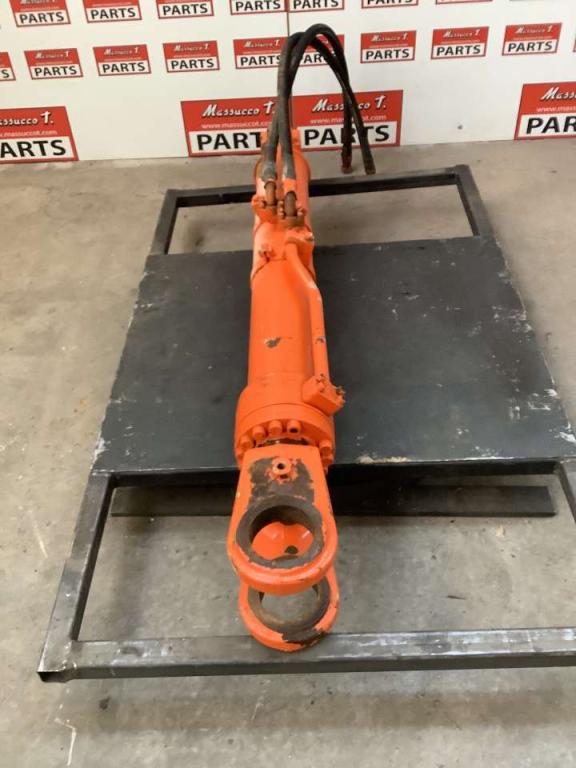 Lifting piston for Hitachi ZW250-6 Photo 4