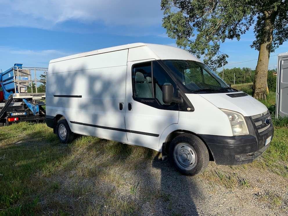 Ford TRANSIT 100T300 VAN TRUCK Photo 4