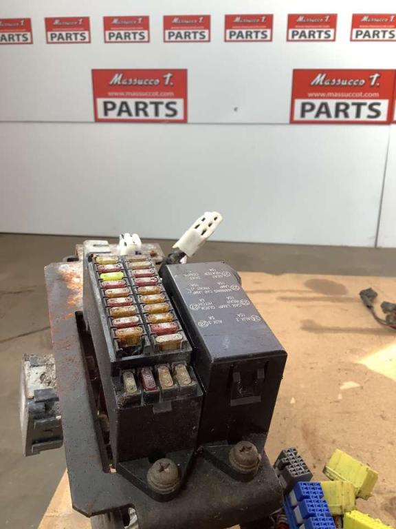 Wiring for Hitachi ZX160LC Photo 2