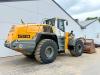 Liebherr L580 - Quick Coupler / 4 Good Tyres! Photo 5 thumbnail
