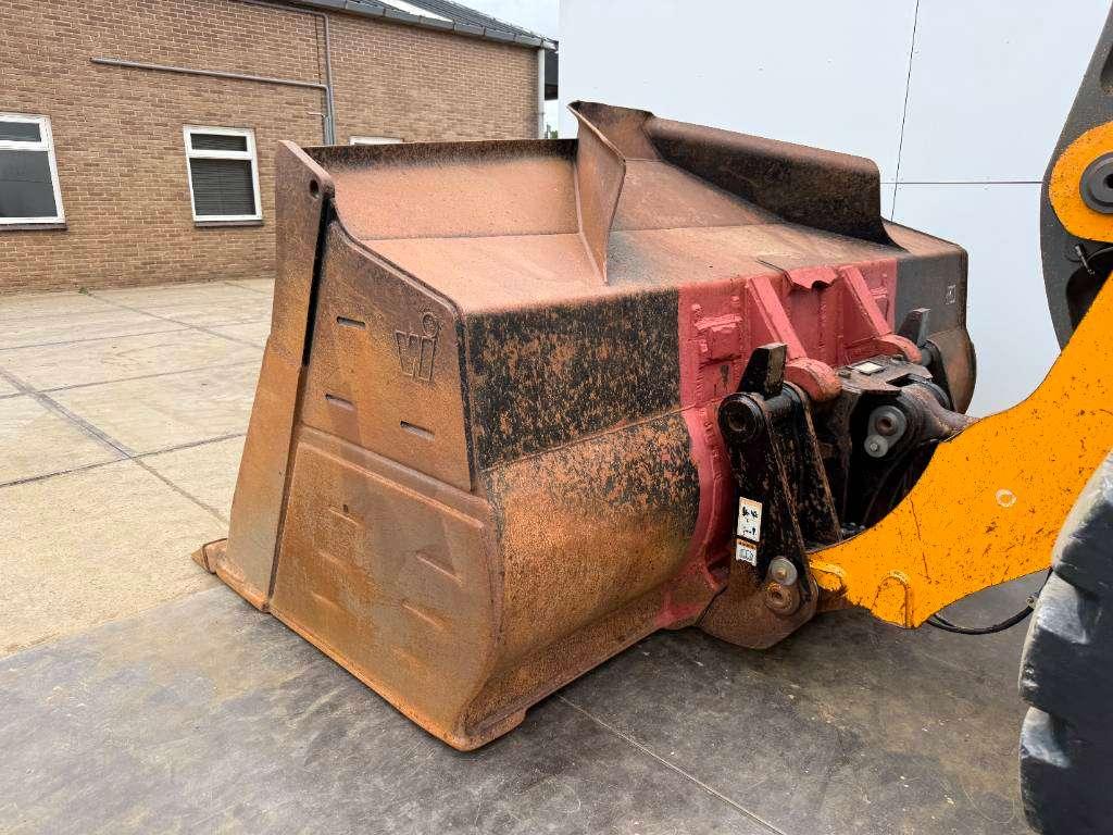 Liebherr L580 - Quick Coupler / 4 Good Tyres! Photo 15