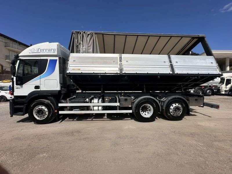 Iveco Stralis 460 Photo 6